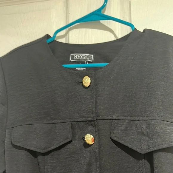 Black and Gold Tailored Blazer with Structured Fabric - Picture 2 of 4